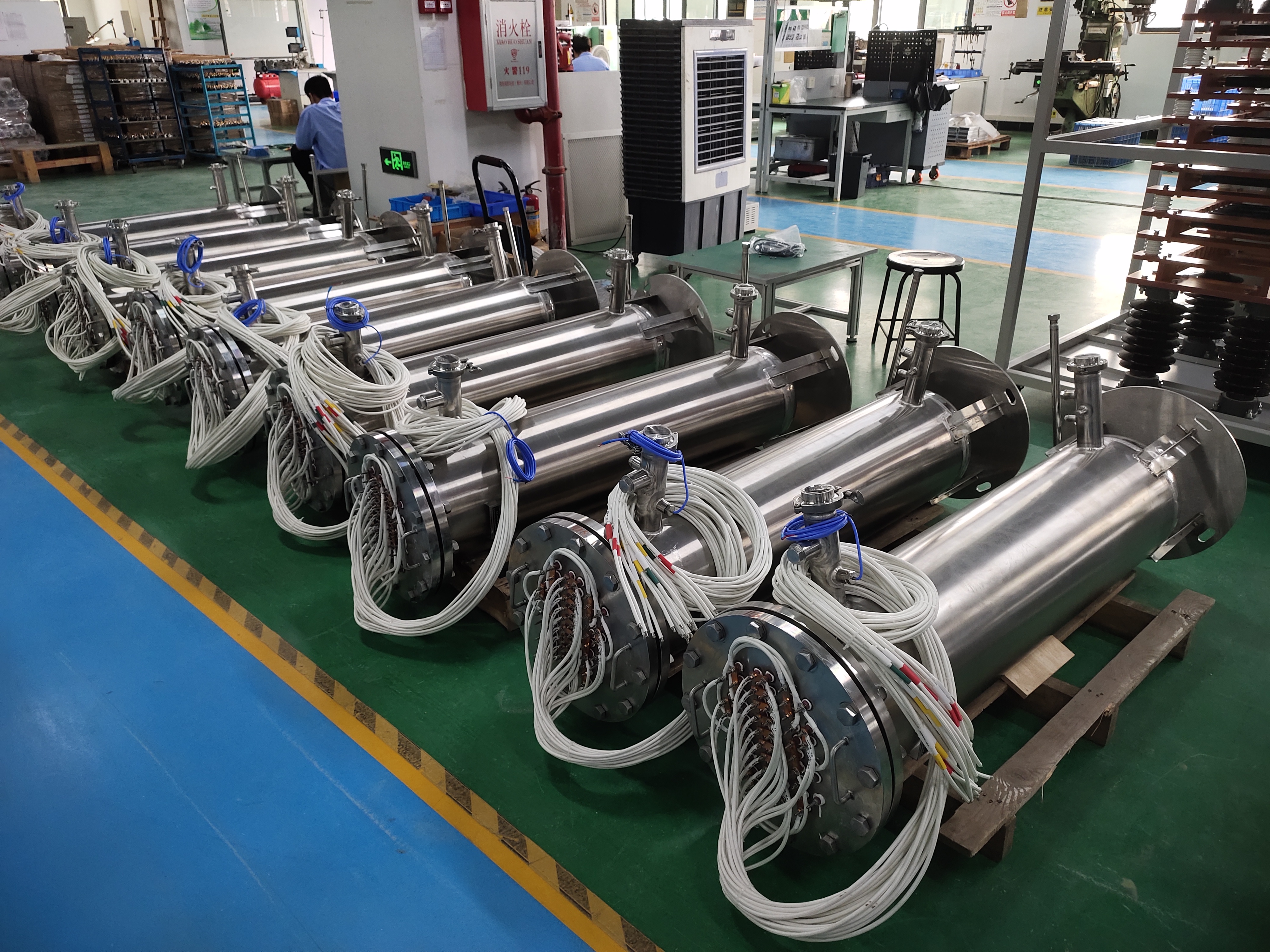 再拓全球算力版图！正阳兴160KW液冷负载箱批量交付数据中心客户